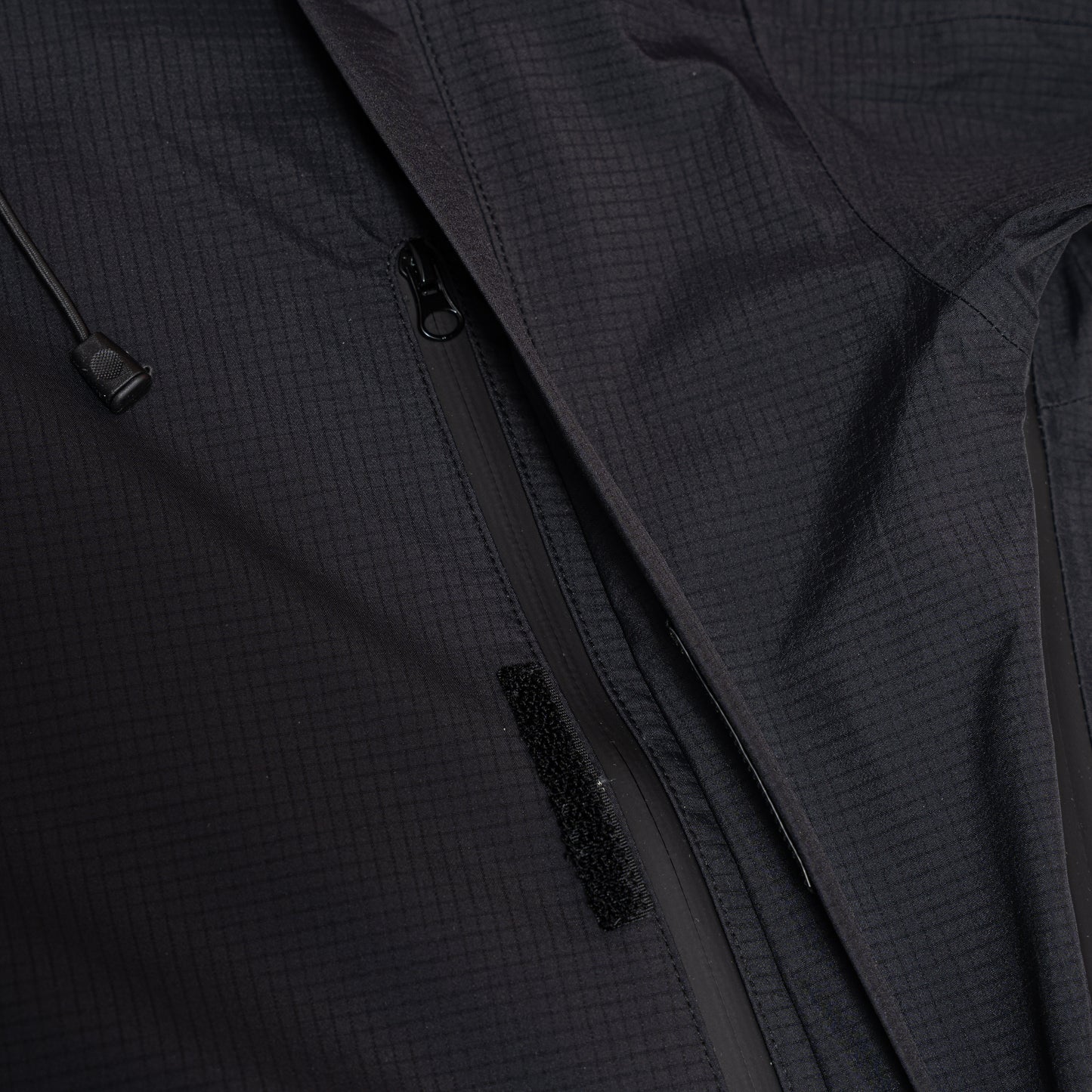 Lightweight Softshell Waterproof Hooded Jacket